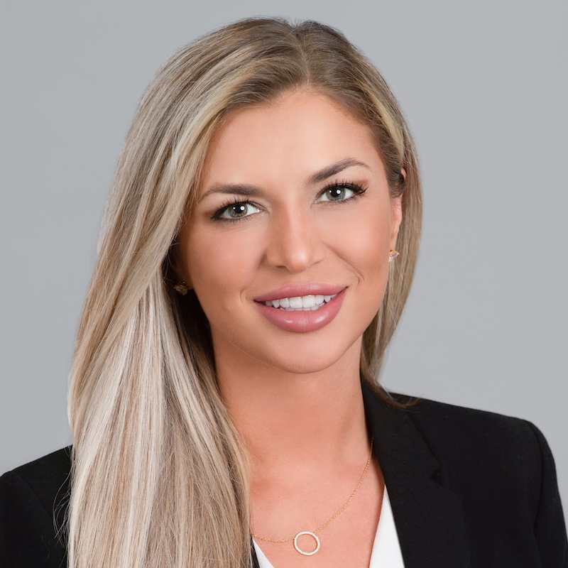 Picture of Irina Hoversten 