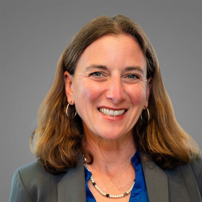 Picture of Alexandra DeFelice 